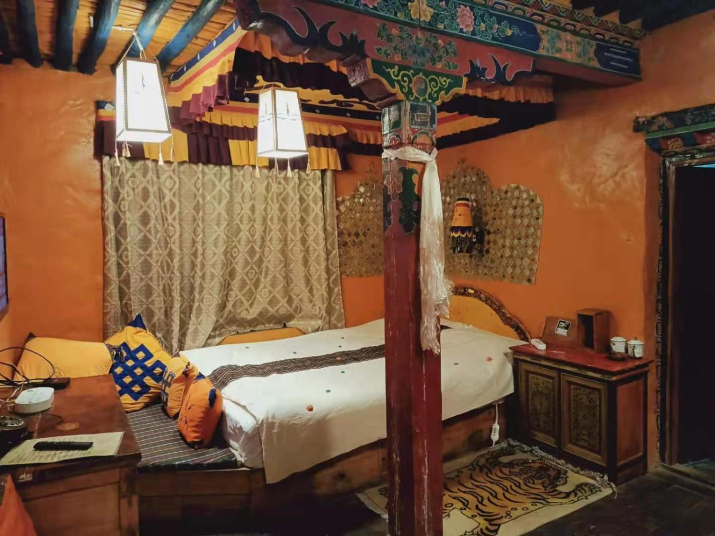 לאסה Shambhala Palace Hotel מראה חיצוני תמונה