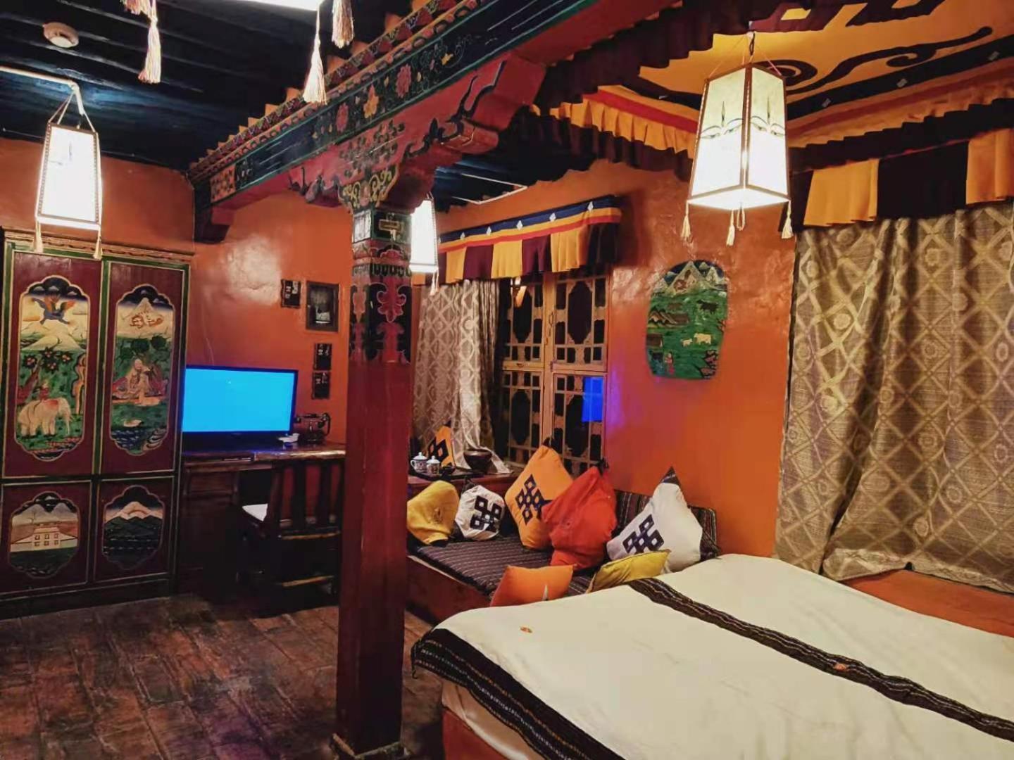 לאסה Shambhala Palace Hotel מראה חיצוני תמונה