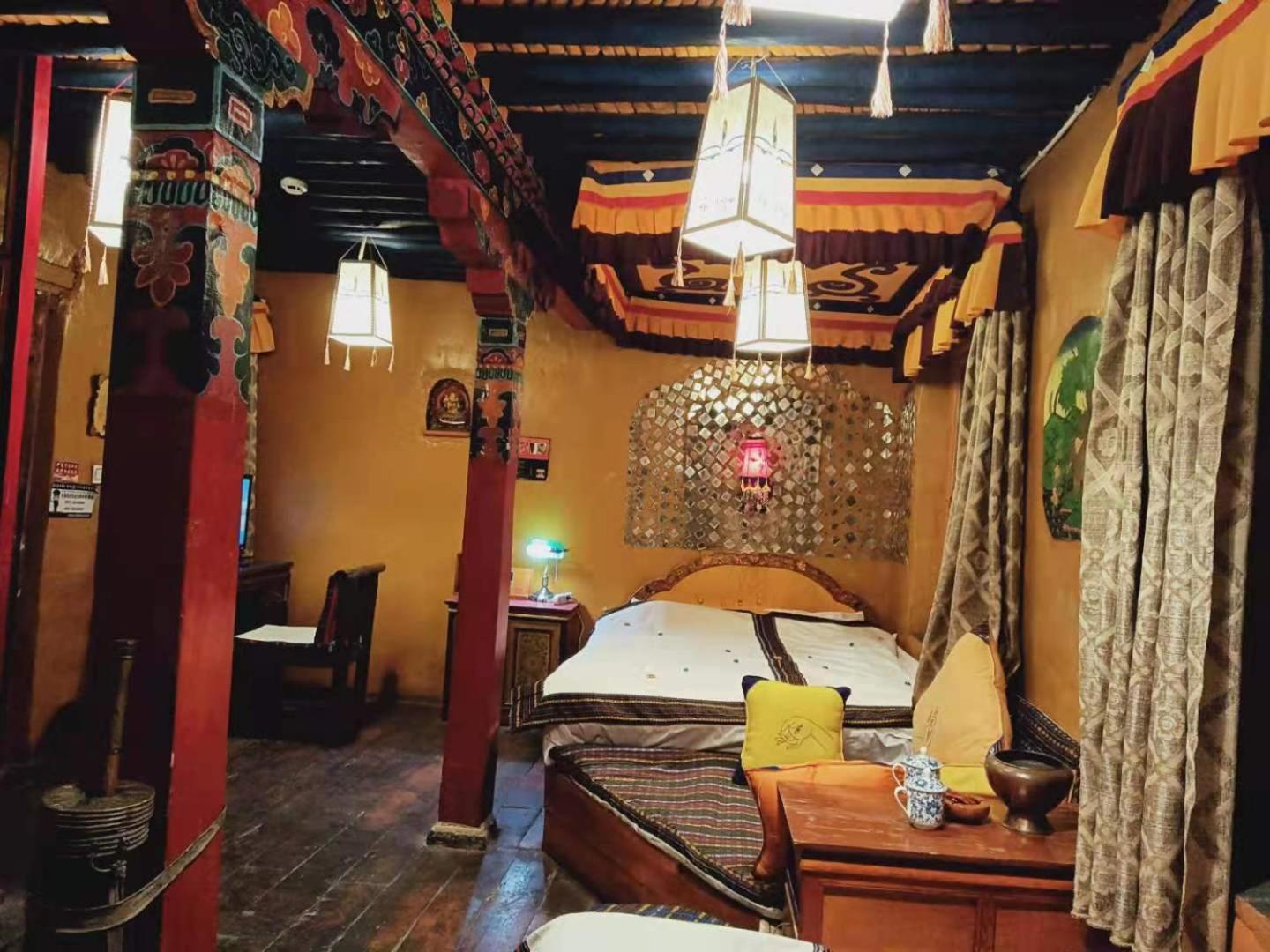 לאסה Shambhala Palace Hotel מראה חיצוני תמונה