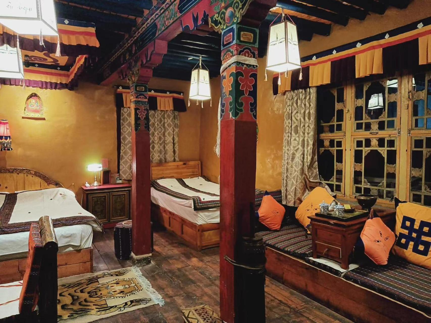 לאסה Shambhala Palace Hotel מראה חיצוני תמונה